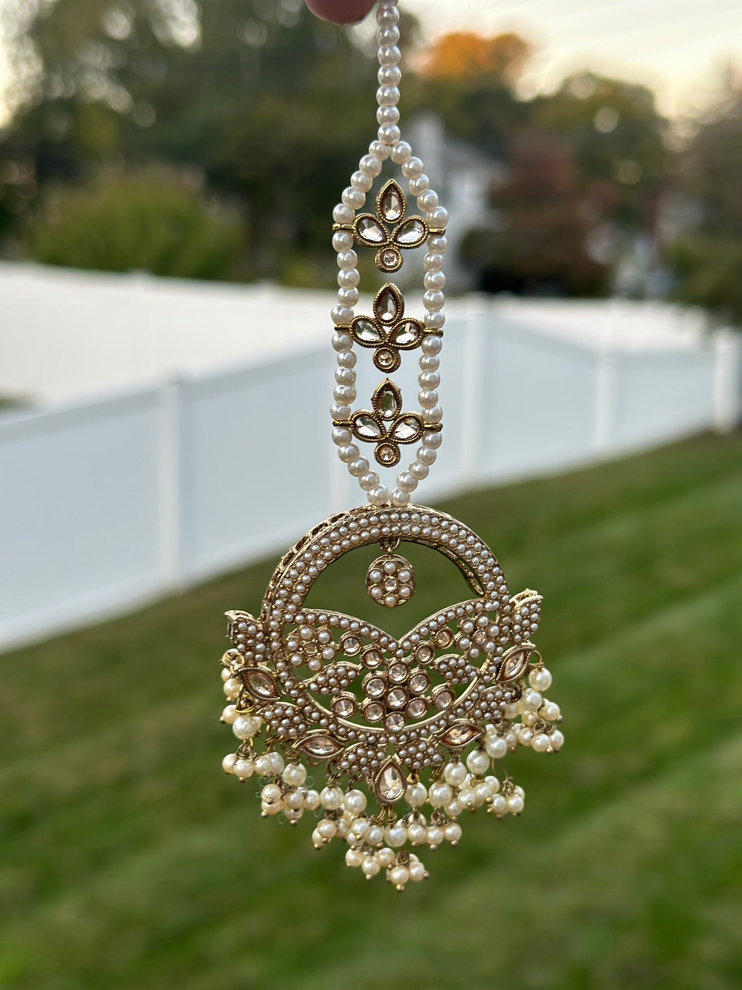 Kyra Necklace Set (Includes Earrings & Tikka)