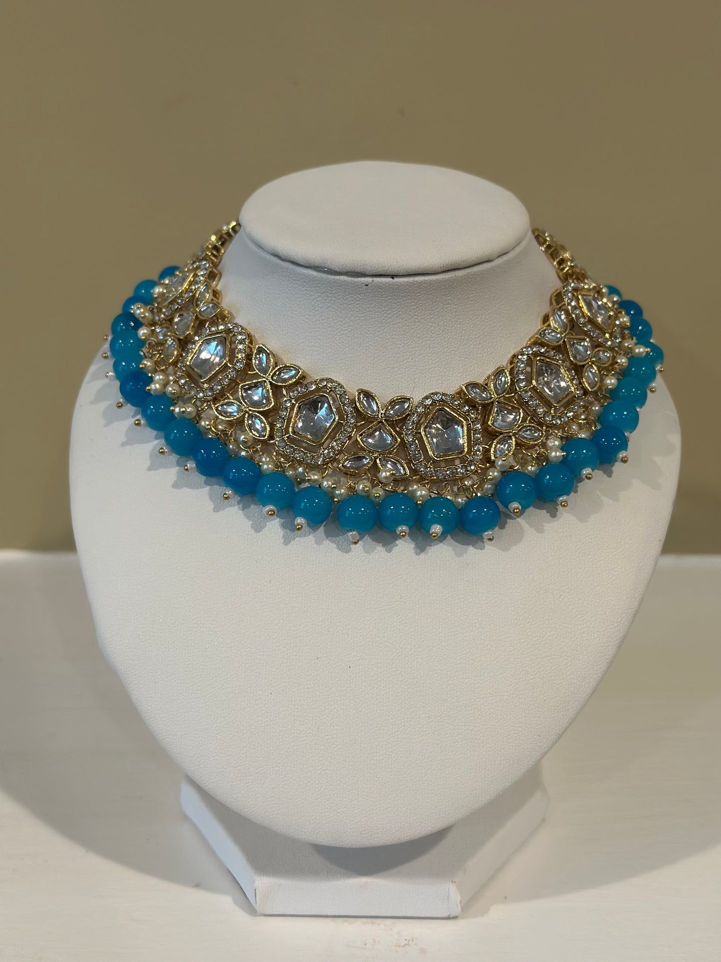 Maryam Kundan Necklace Set (Includes Earrings & Tikka)