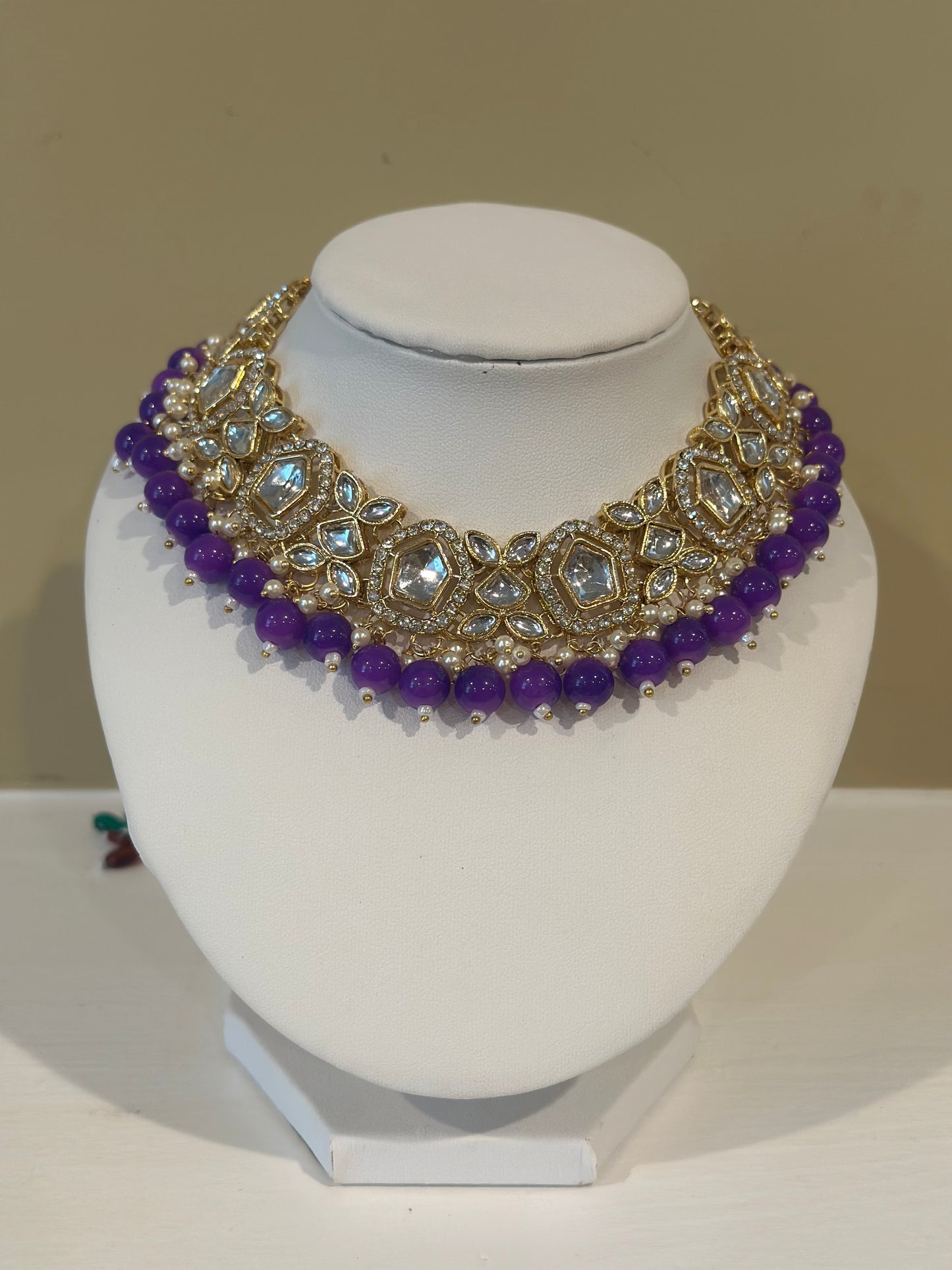 Maryam Kundan Necklace Set (Includes Earrings & Tikka)