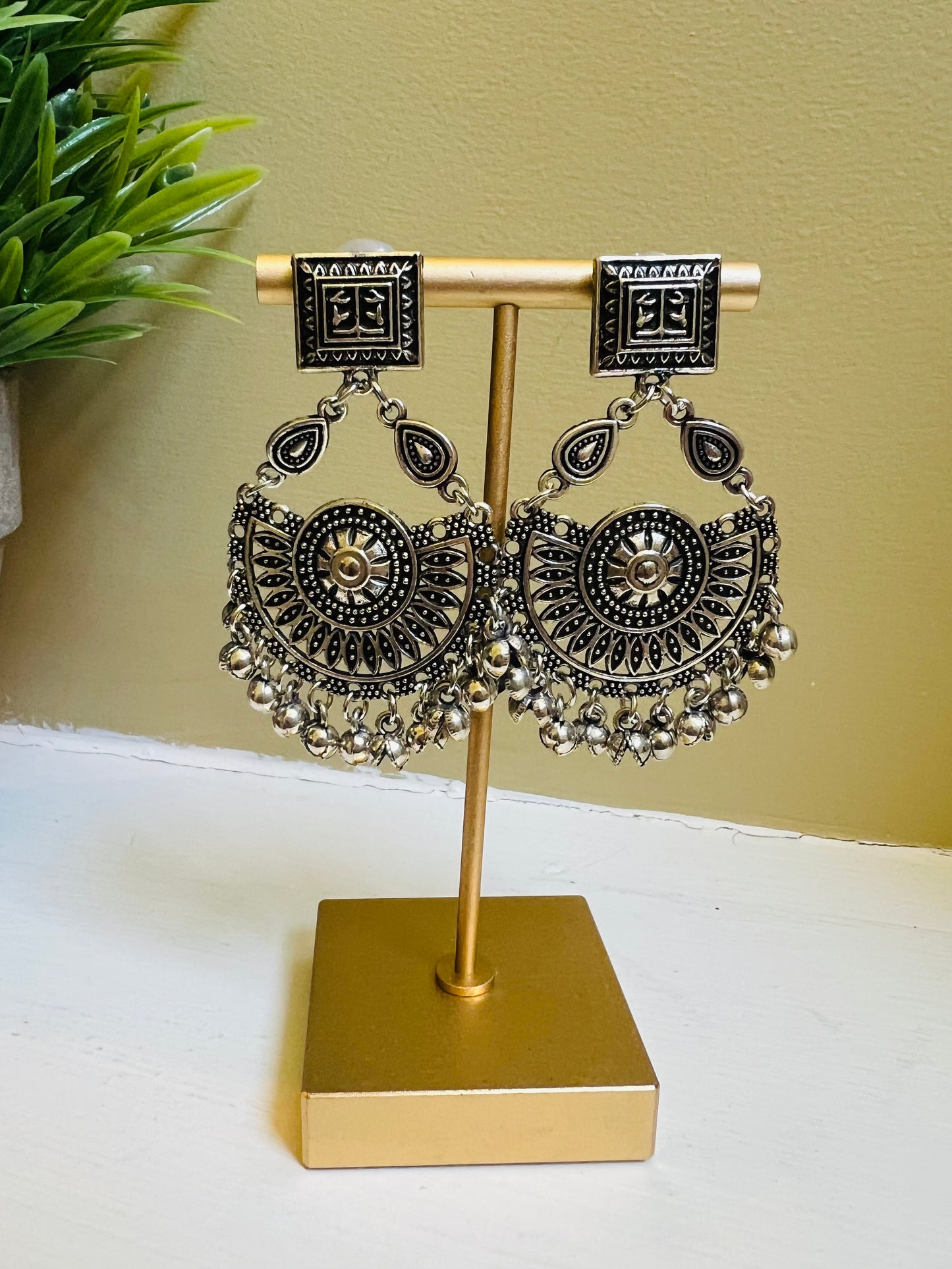 Aadya Oxidized Necklace Set (Includes Earrings)