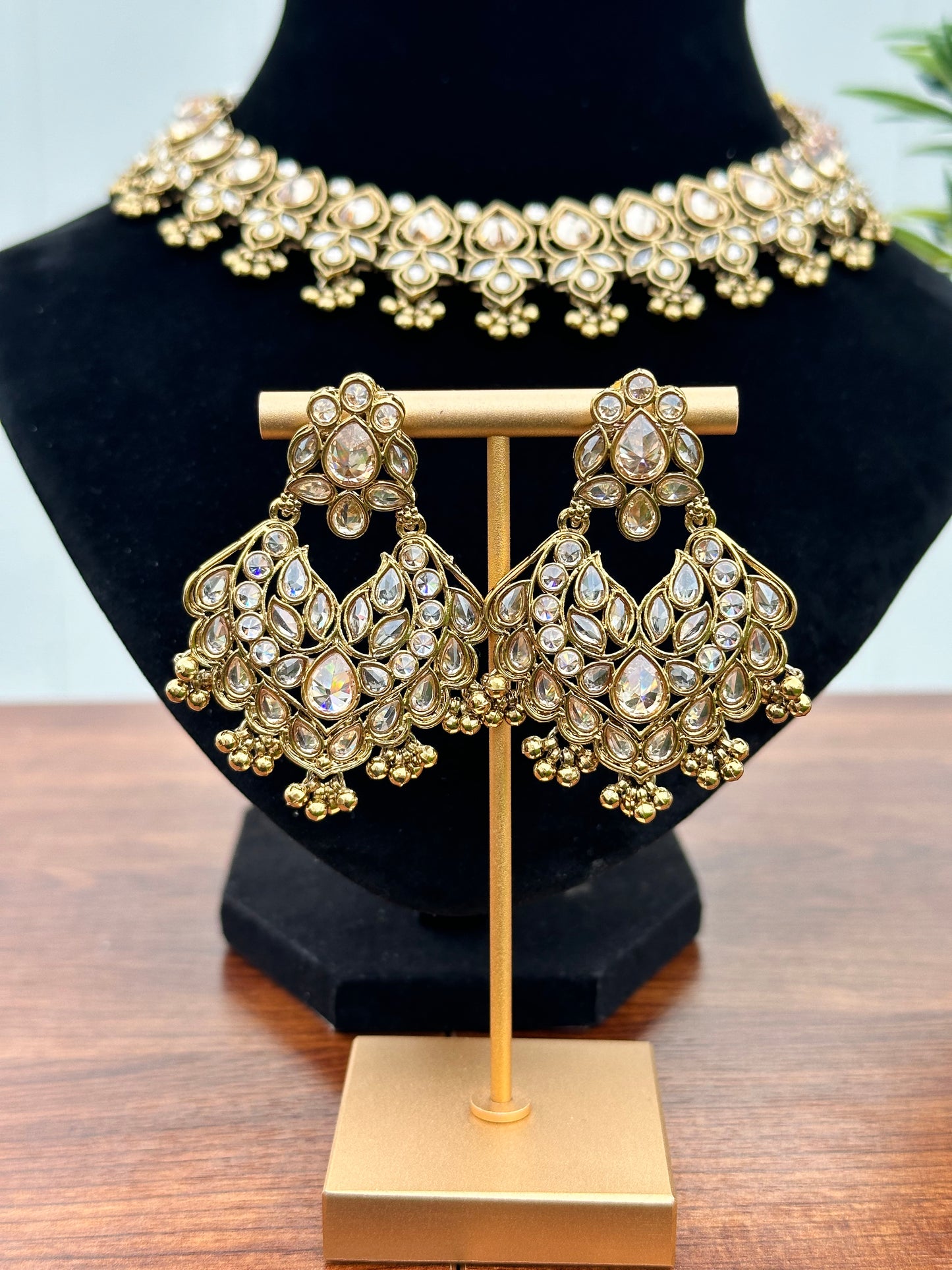 Samira Polki Kundan Necklace Set (Includes Earrings & Tikka)