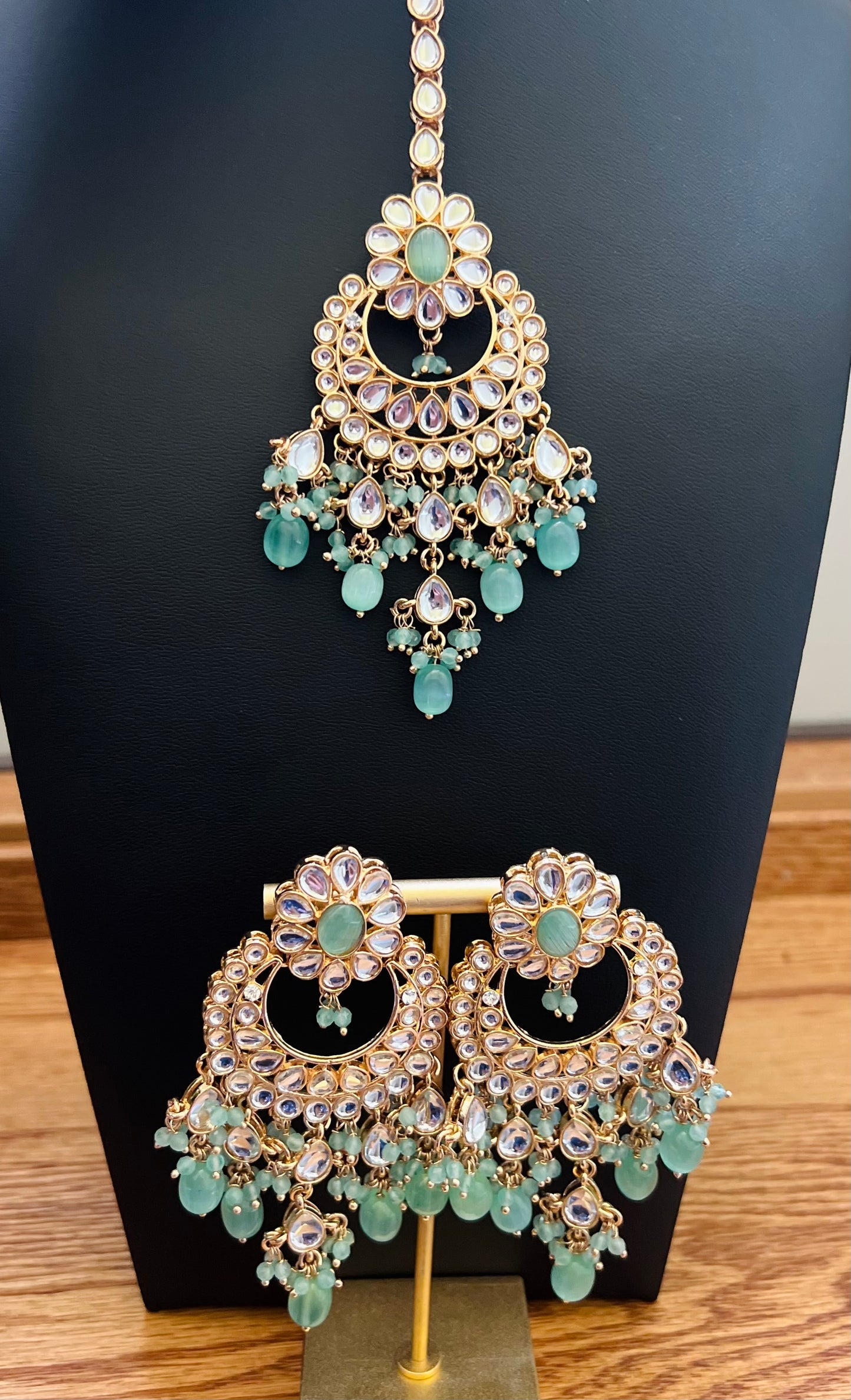Jodha Necklace Set (Includes Earrings & Tikka)