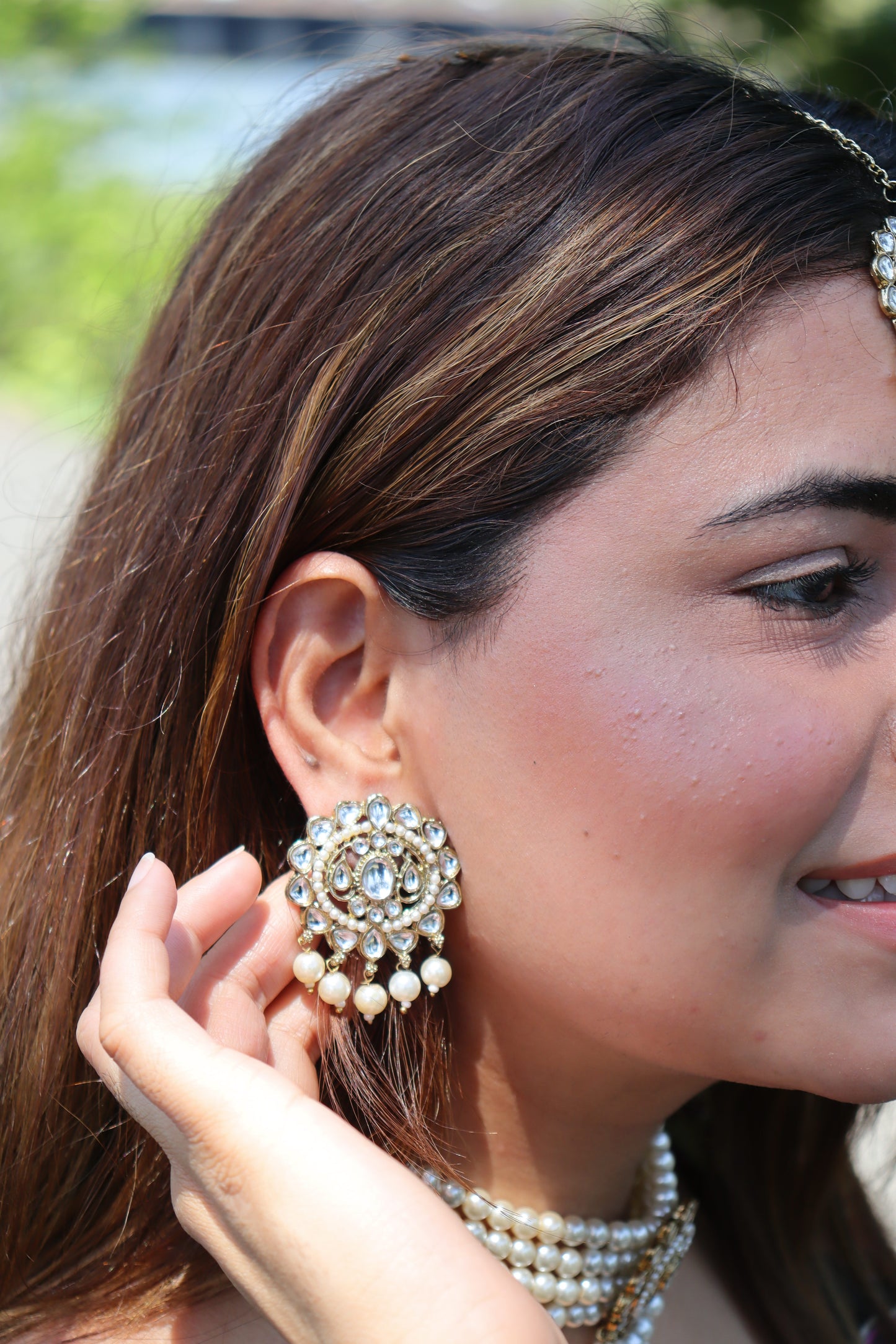 Kareena Pearl Choker Set (Includes Earrings & Tikka)