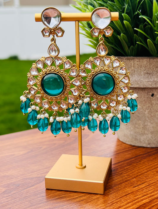 Naavya Kundan Earrings