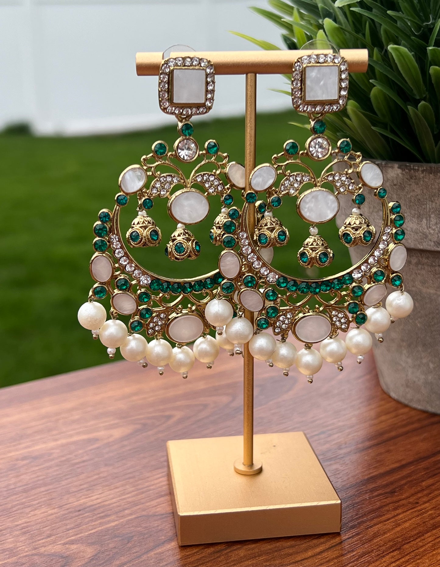 Nyra Kundan Earrings