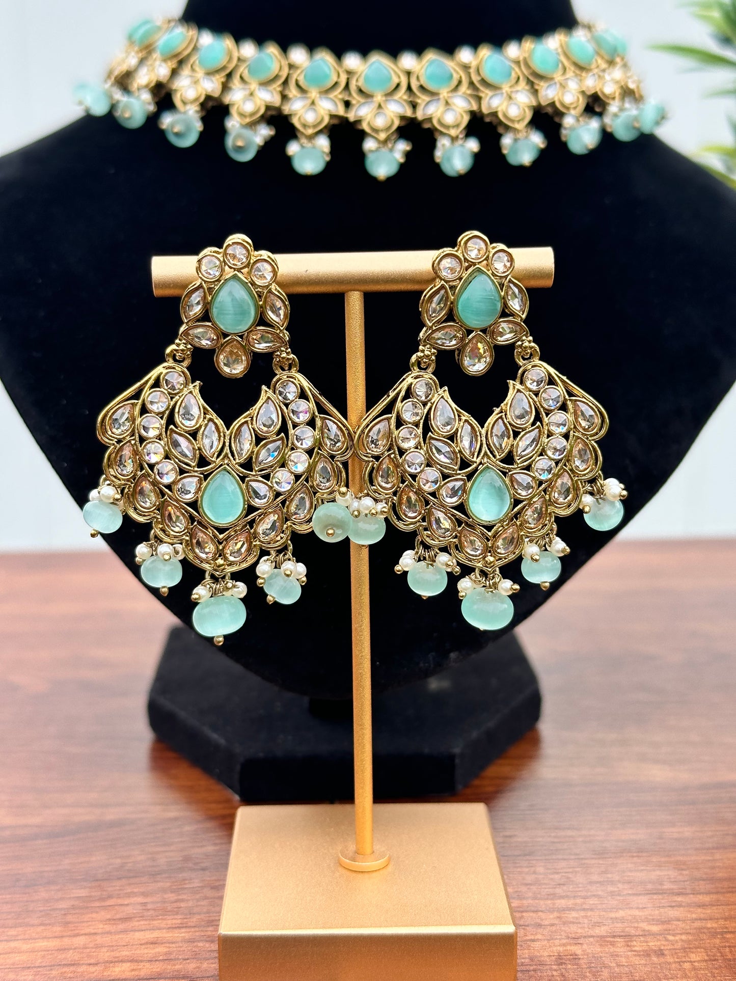 Samira Polki Kundan Necklace Set (Includes Earrings & Tikka)