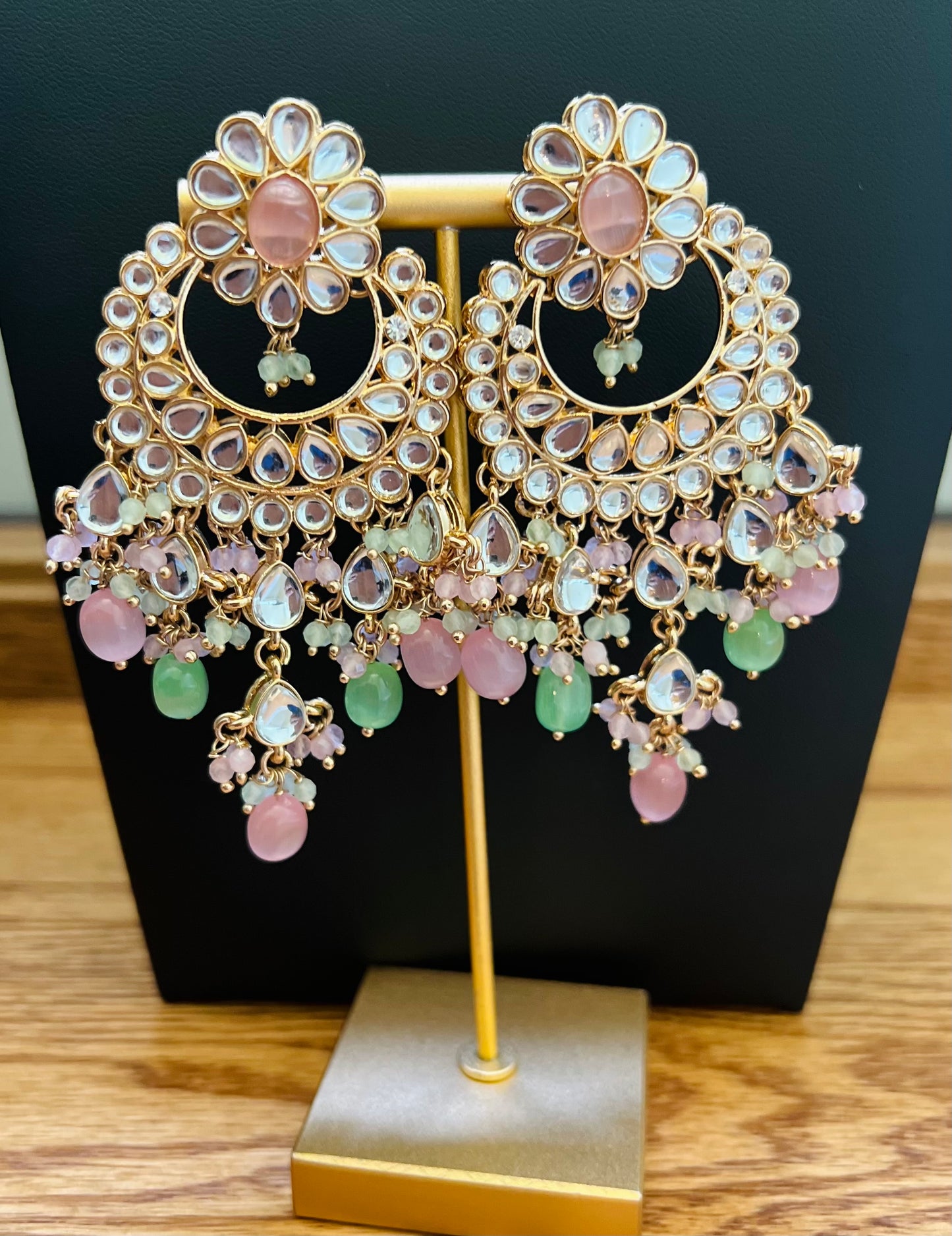 Jodha Necklace Set (Includes Earrings & Tikka)
