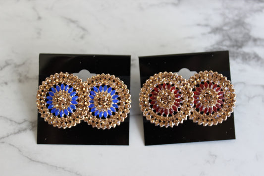 Jerkin Center Flower Stud Earrings