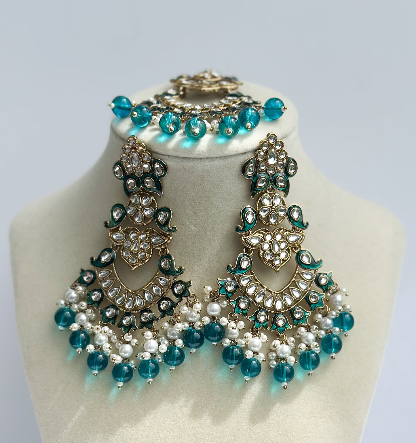 Ria Polki Earrings and Tikka Set