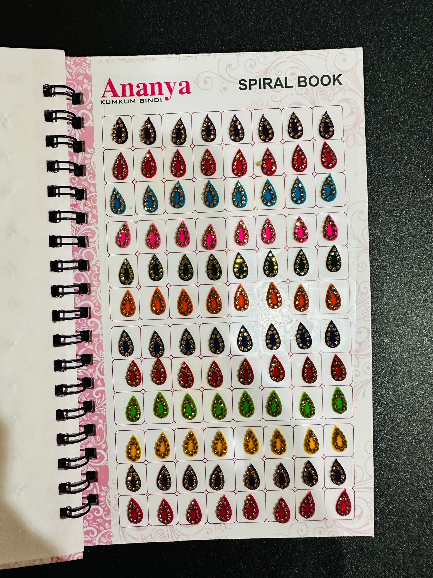 Ananya Kumkum Bindi Book (Designer) - 960 Bindis (Mix)
