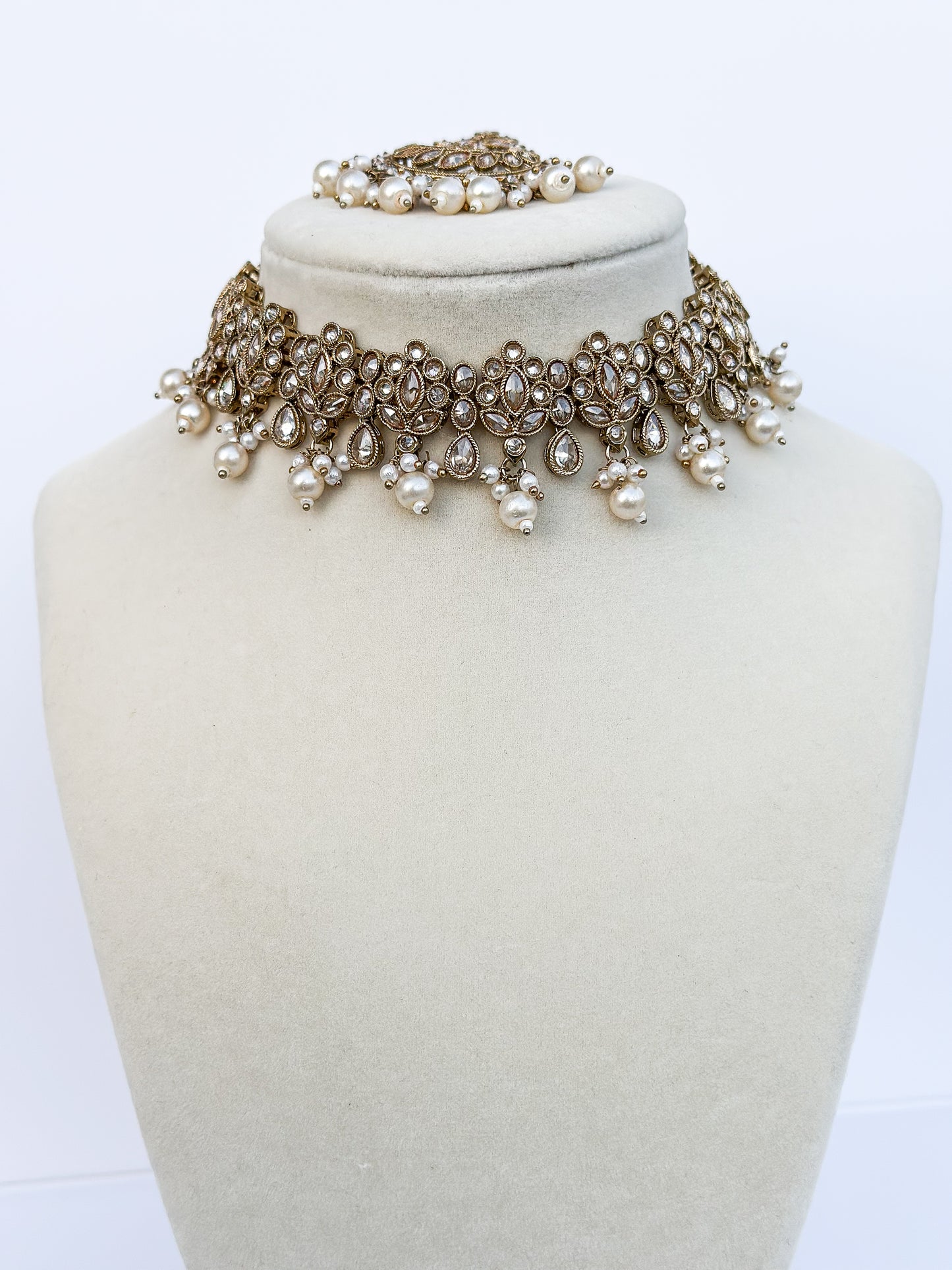 Ava Necklace Set (Includes Earrings & Tikka)