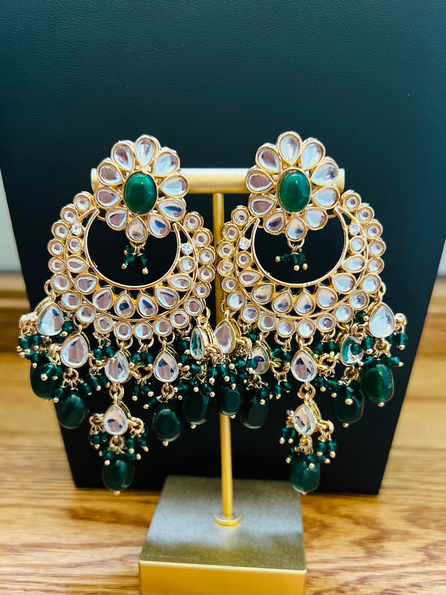 Jodha Necklace Set (Includes Earrings & Tikka)