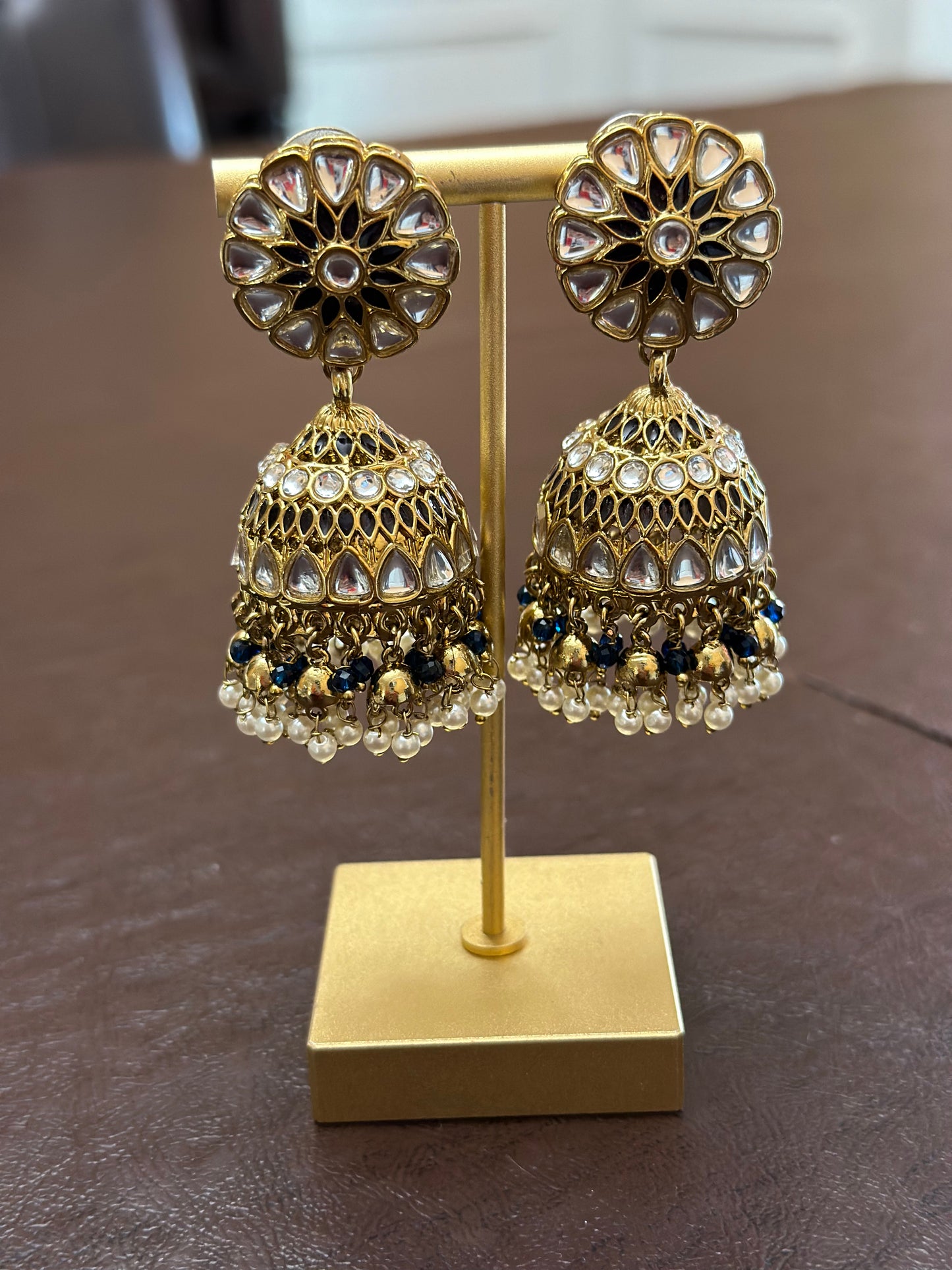 Siya Jhumki Earrings