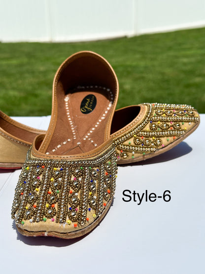 Harpreet Handcrafted Double Cushioned Adult Women Jutti Flats (Khussa)