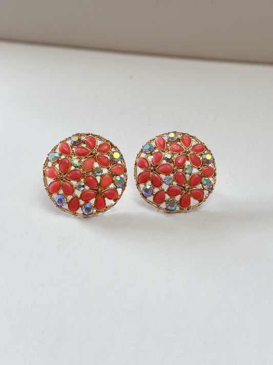 Meenu Stud Earrings