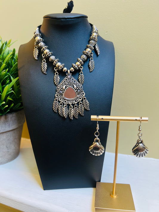 Ekta Oxidized Necklace Set (Includes Earrings)