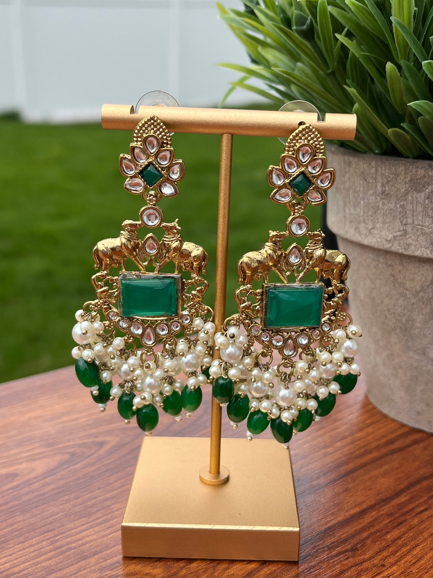 Kaavya Kundan Earrings