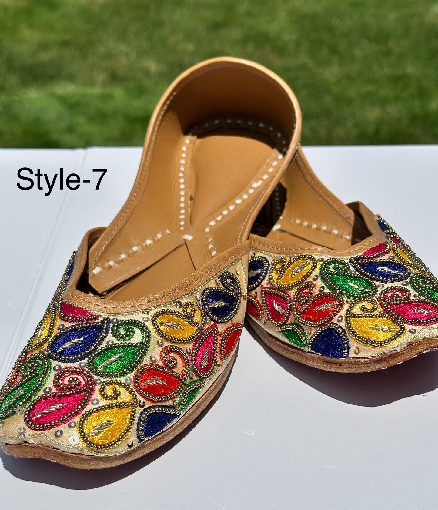 Harpreet Handcrafted Double Cushioned Adult Women Jutti Flats (Khussa)