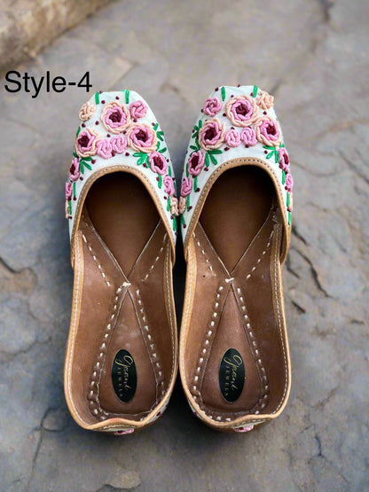 Harpreet Handcrafted Double Cushioned Adult Women Jutti Flats (Khussa)