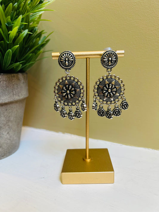 Chavi Oxidized Necklace Set (Includes Earrings)