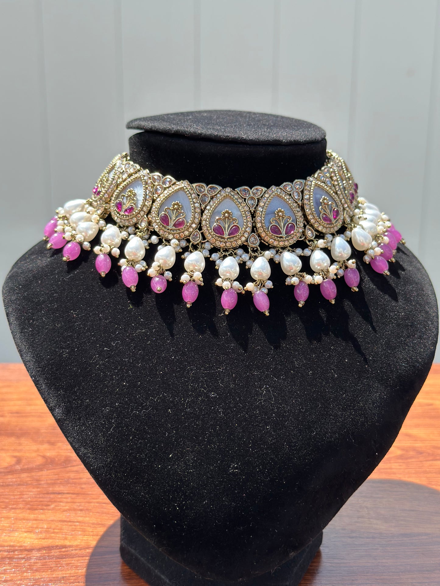 Mahira Necklace Set (Includes Earrings & Tikka)
