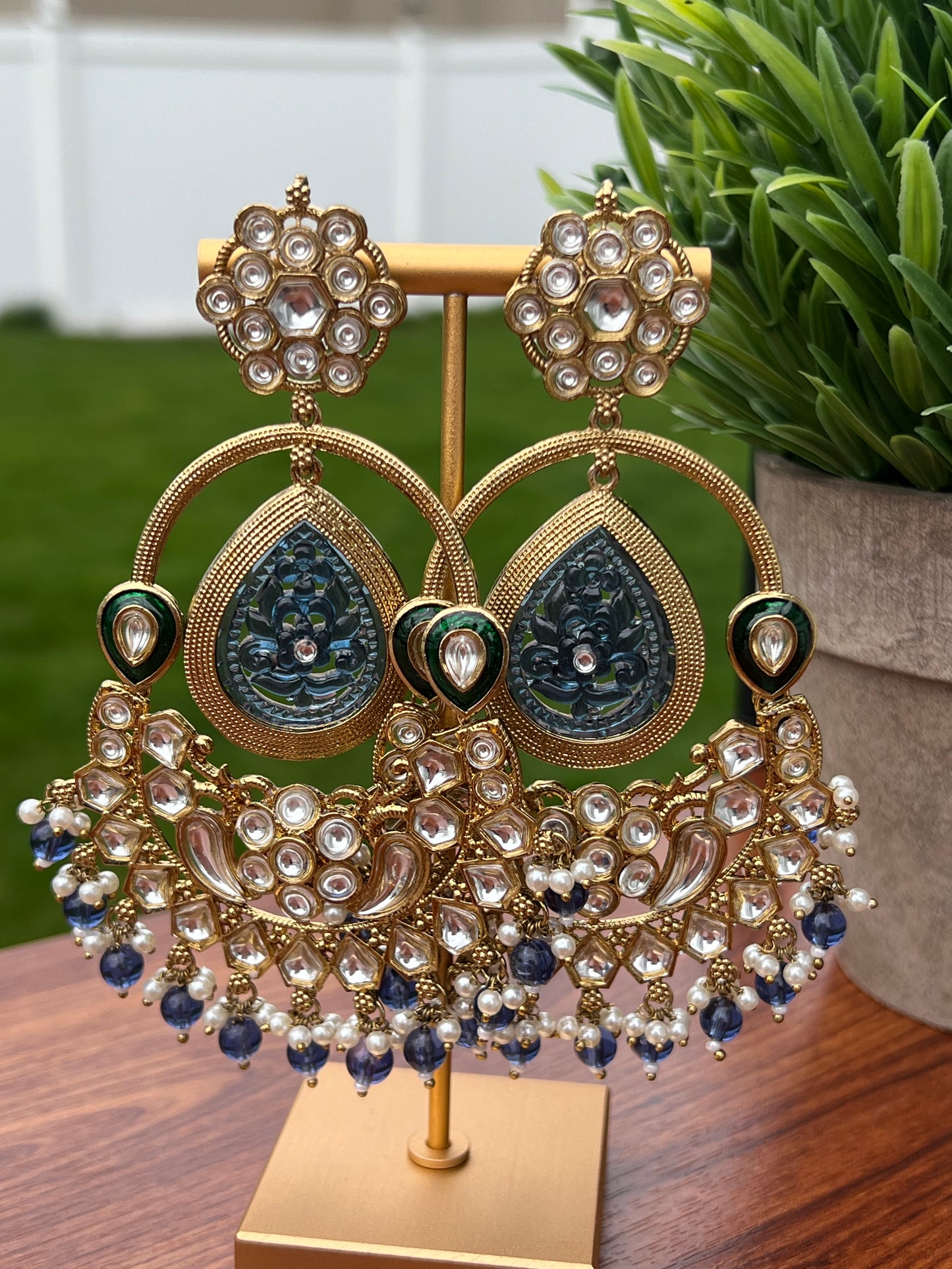 Priya Kundan Earrings