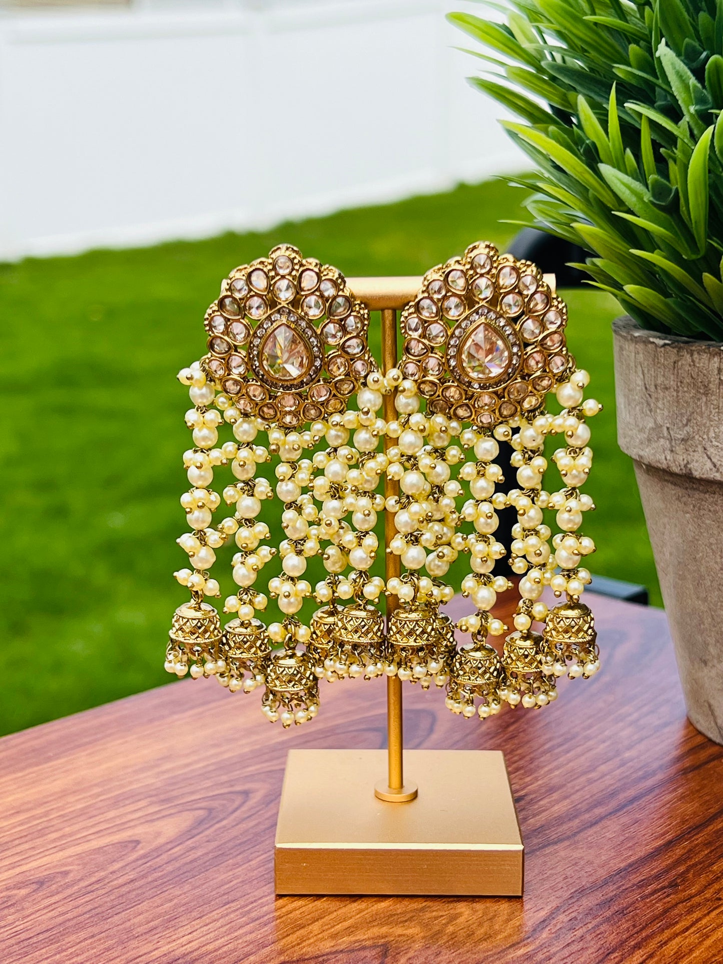 Kiara Kundan Earrings