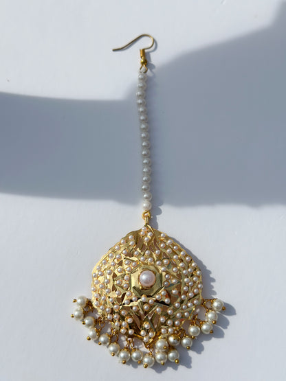 Aarzu Jadau Necklace Set (Includes Earrings & Tikka)