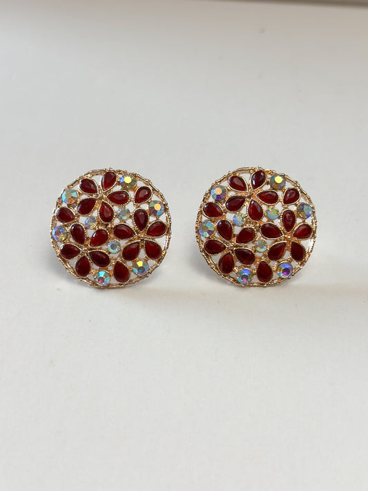 Meenu Stud Earrings