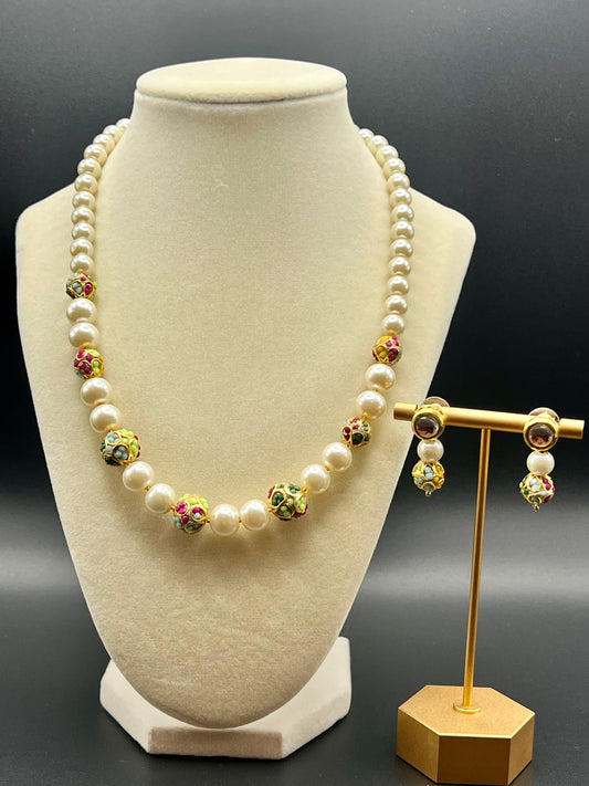 Sunaina Pearl Necklace Set (Includes Earrings)