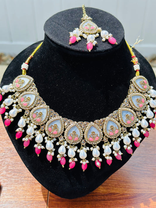 Mahira Necklace Set (Includes Earrings & Tikka)