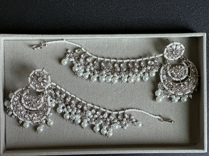 Zoya Necklace Set (Includes Earrings & Tikka)