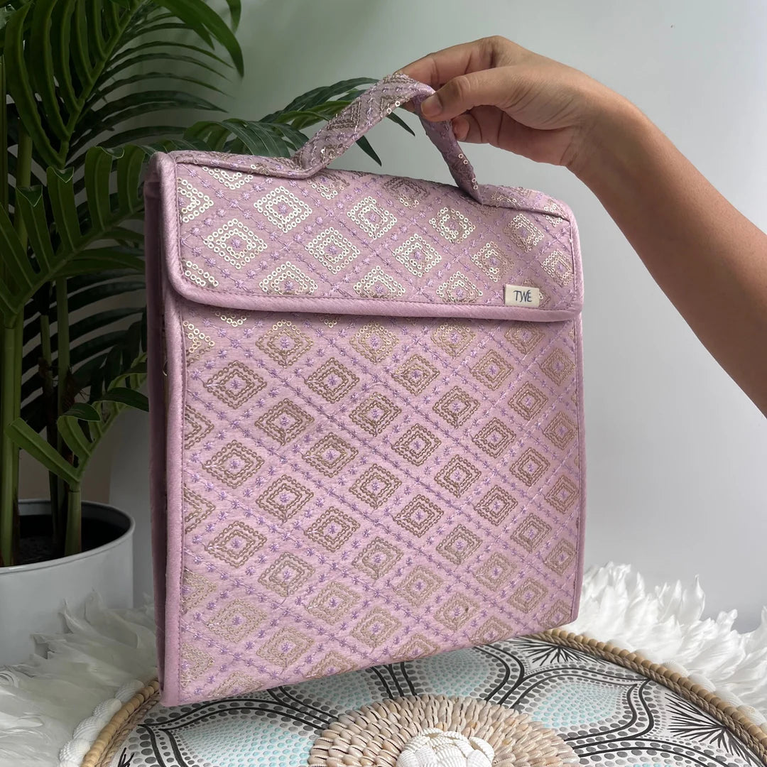 Flip Through Jewelry Organizer