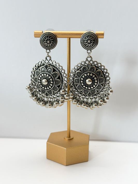 Amna Oxidized Earrings