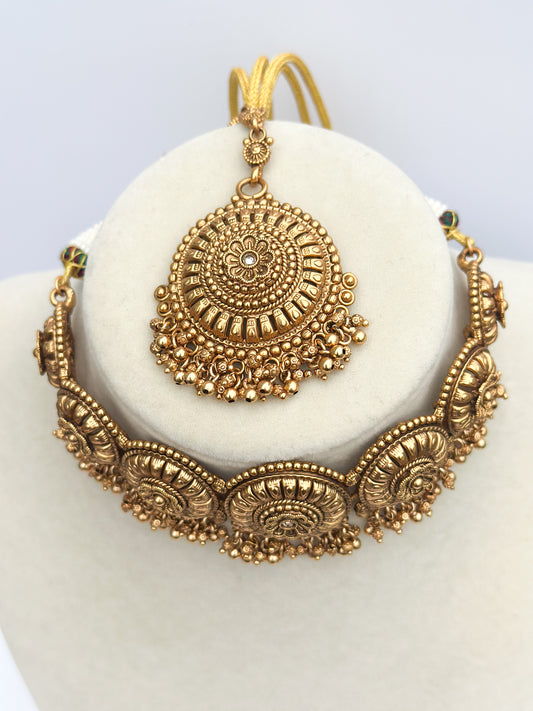 Sofia Necklace Set (Includes Earrings & Tikka)