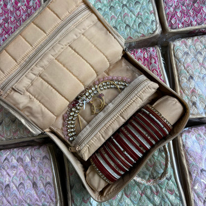 Roll in One Jewelry Organizer