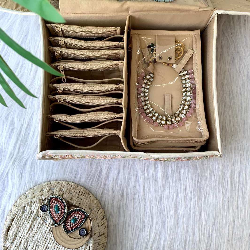 Mighty Jewelry Bling Box