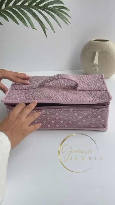 Versatile Queen Jewelry Organizer